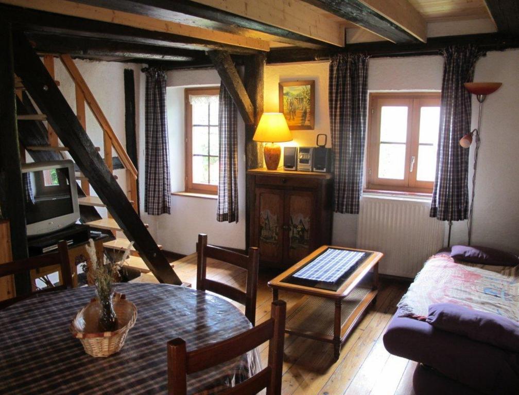 Gite Au Coeur D'Eguisheim Kamer foto